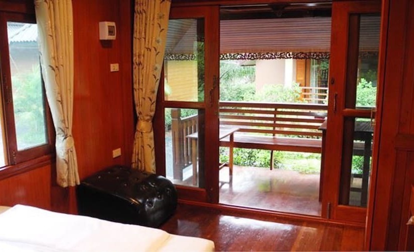 Hotel Kohloy Resort Suratthani