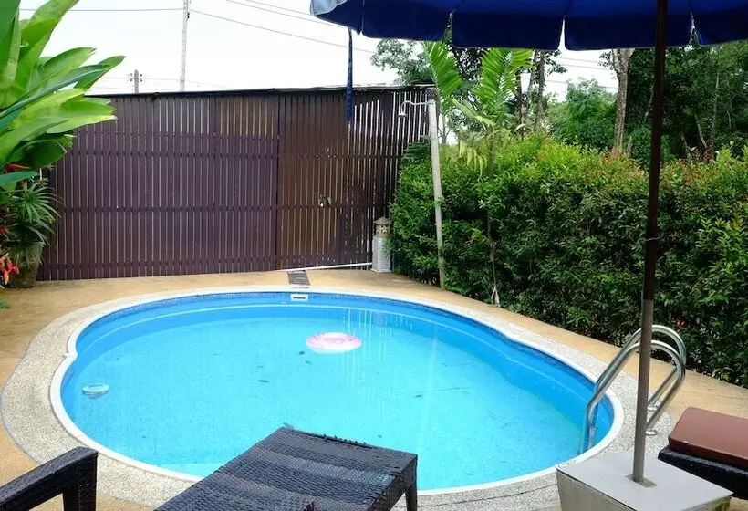 Hotelli Nankanok Bungalow