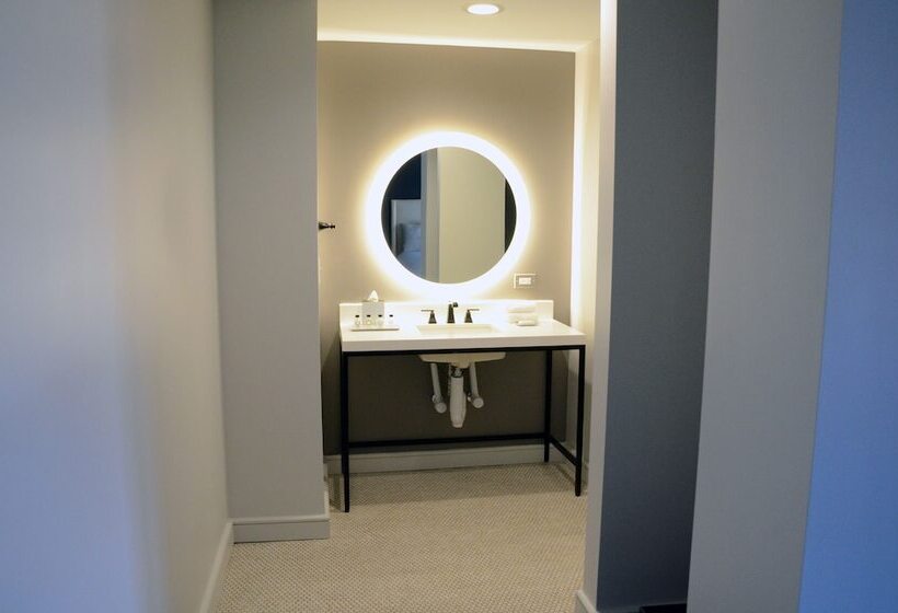 فندق Samuel Elbert