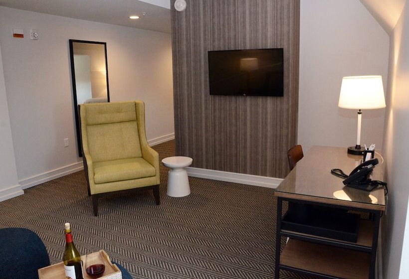 فندق Samuel Elbert