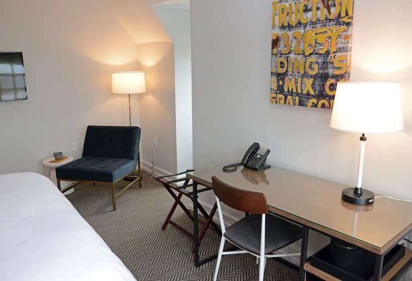 فندق Samuel Elbert