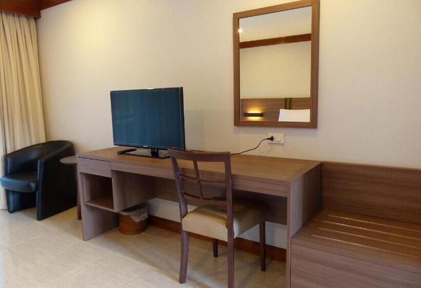 酒店 The Impress Nan