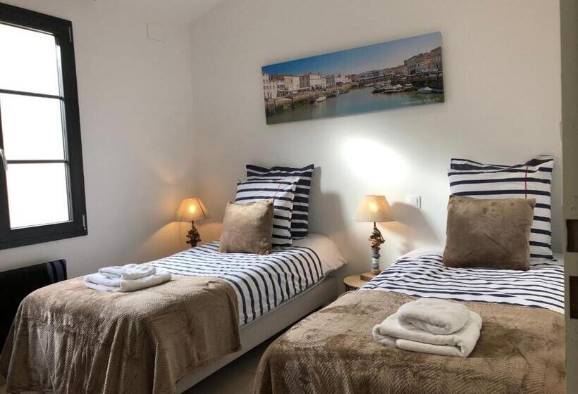 Le Clos Du Square   Climatisé