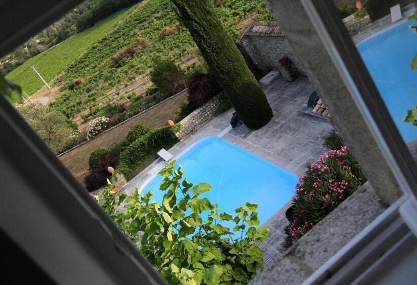 펜션 Gites La Tulisse à Vaison La Romaine