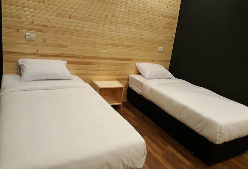 펜션 Indy Room Hostel