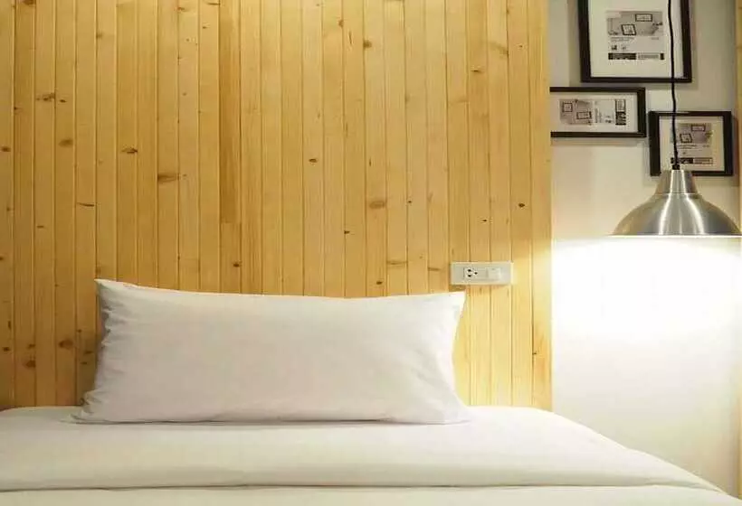 Majatalo Indy Room Hostel