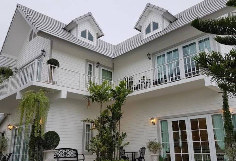 פנסיון Vanida Antique Home