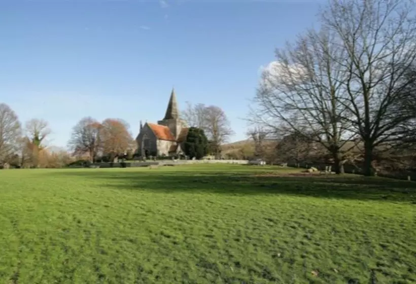 Hostelli Wingrove House