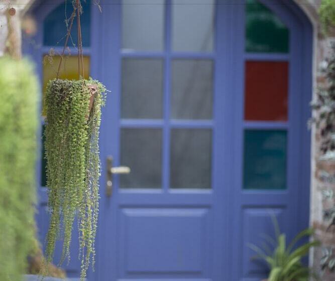 בית מלון כפרי Cavlihane 1885