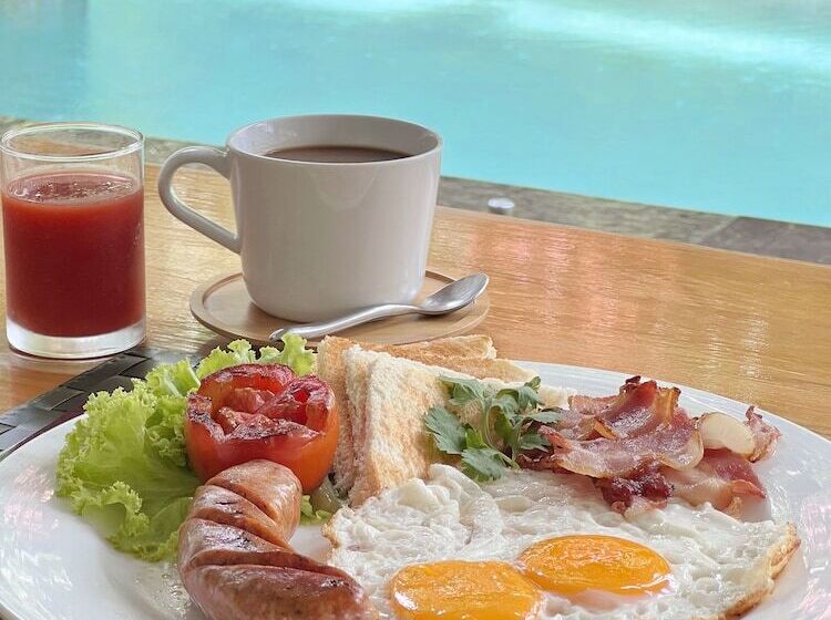 ホテル Isara Khao Lak