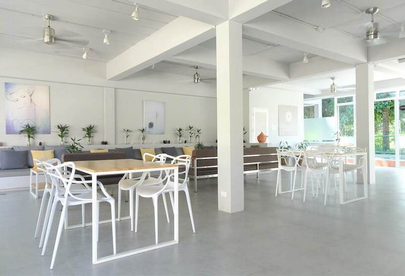 ホテル Isara Khao Lak