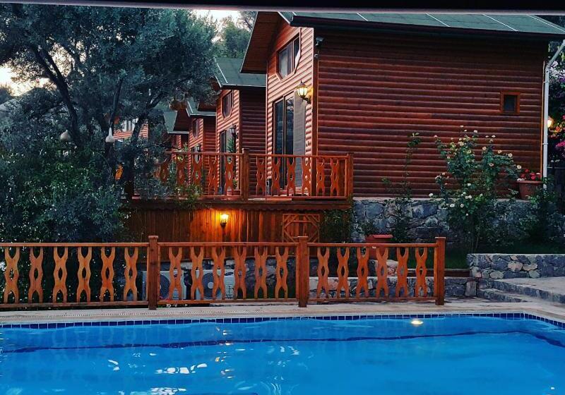 בית מלון כפרי Kabak Armes