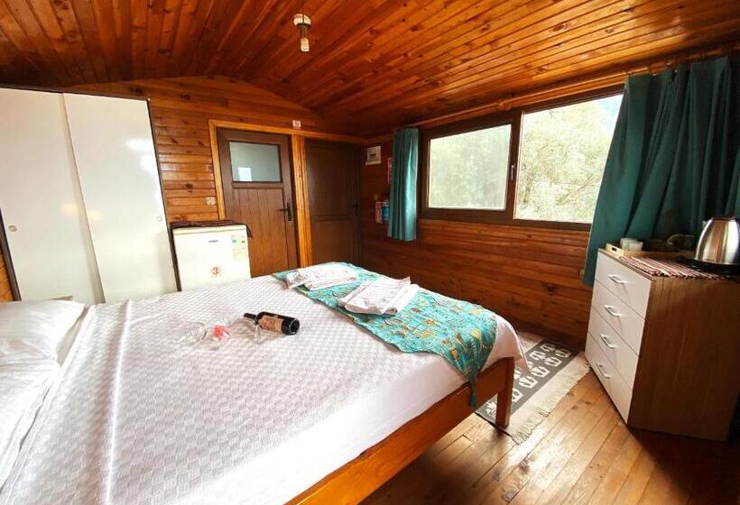 בית מלון כפרי Kabak Armes