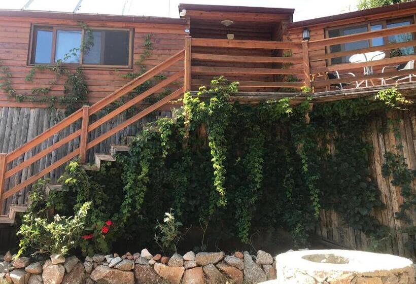 בית מלון כפרי Kabak Armes