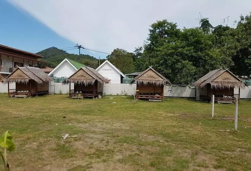ホテル Lanta Local Hut