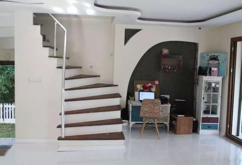 Hotelli Lila Boutique