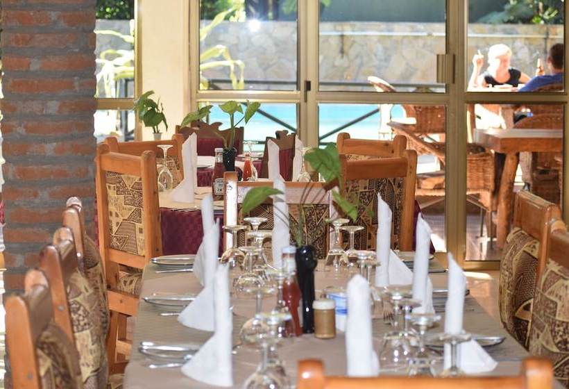 فندق Ngorongoro Lodge & Campsite