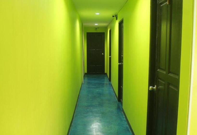 Hotel Rc Guest House