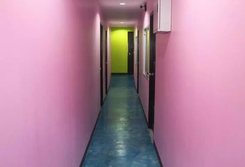 Hotelli Rc Guest House