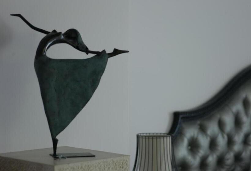 پانسیون Le Mas Du Chanoine