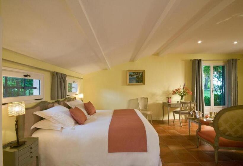 پانسیون Le Mas Du Chanoine