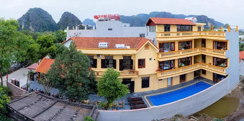 پانسیون Lys Homestay