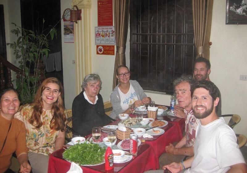 پانسیون Lys Homestay