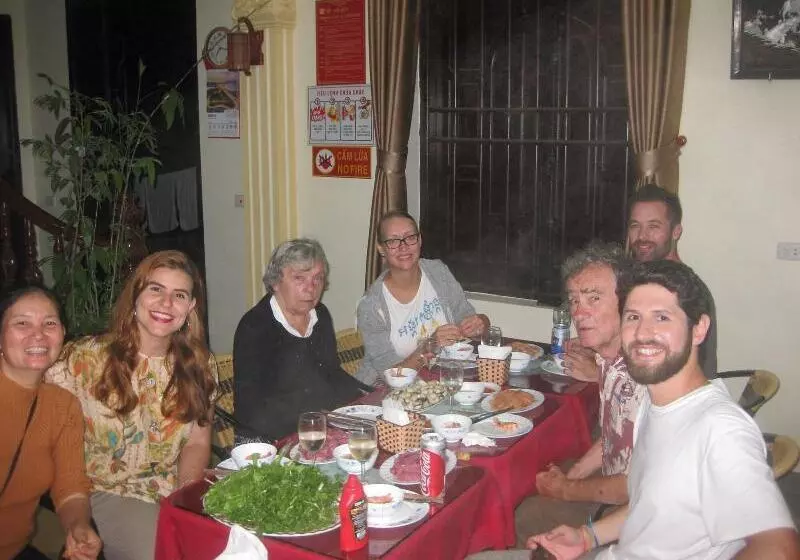 پانسیون Lys Homestay