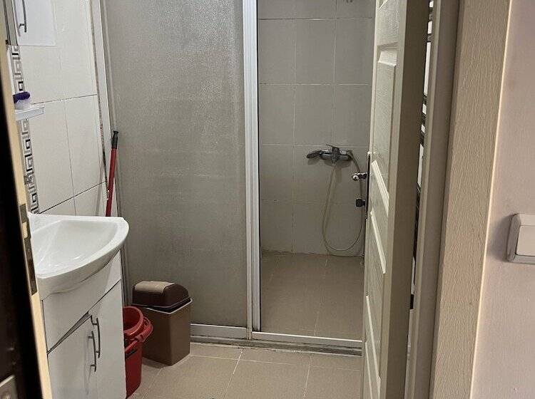 旅馆 Safrangold Pansiyon