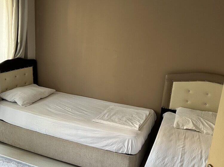 旅馆 Safrangold Pansiyon