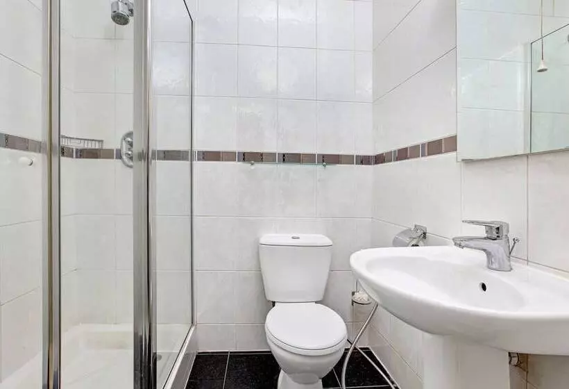 Baker Street Suites