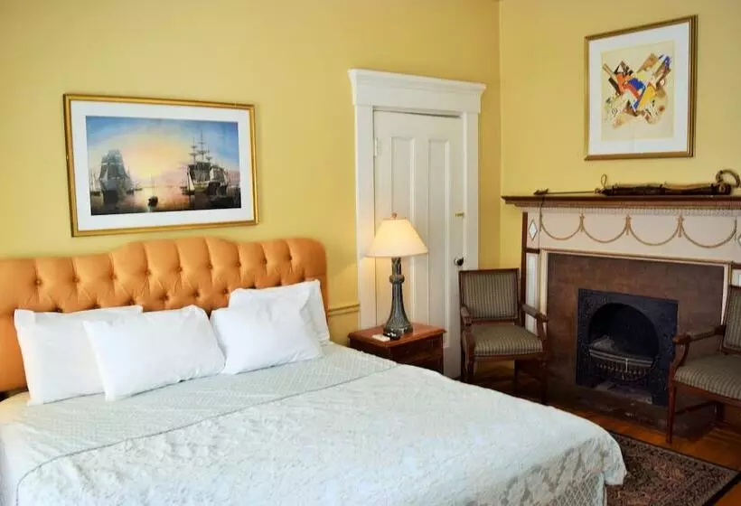 Aamiaismajoitus (B&B) Bellevue House
