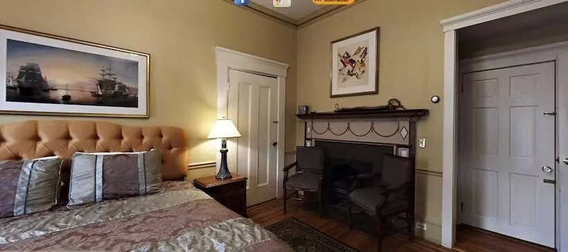 Aamiaismajoitus (B&B) Bellevue House