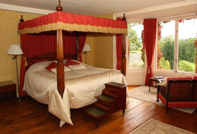 مبيت وإفطار Benhall Farm Holidays