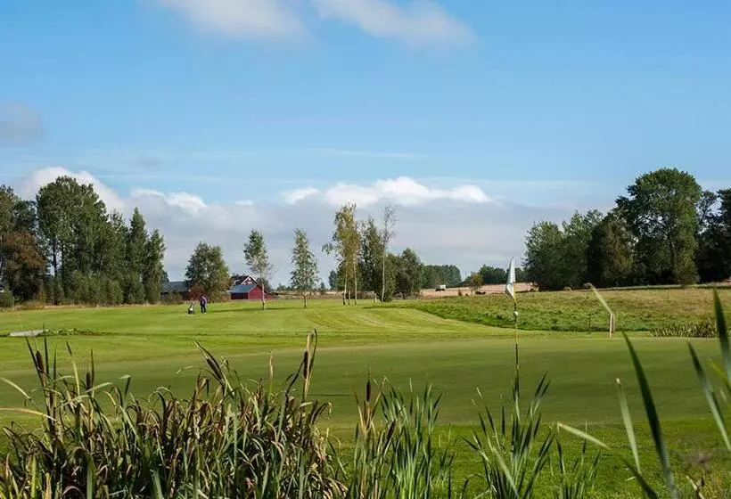 Breviken Golf & Hotell