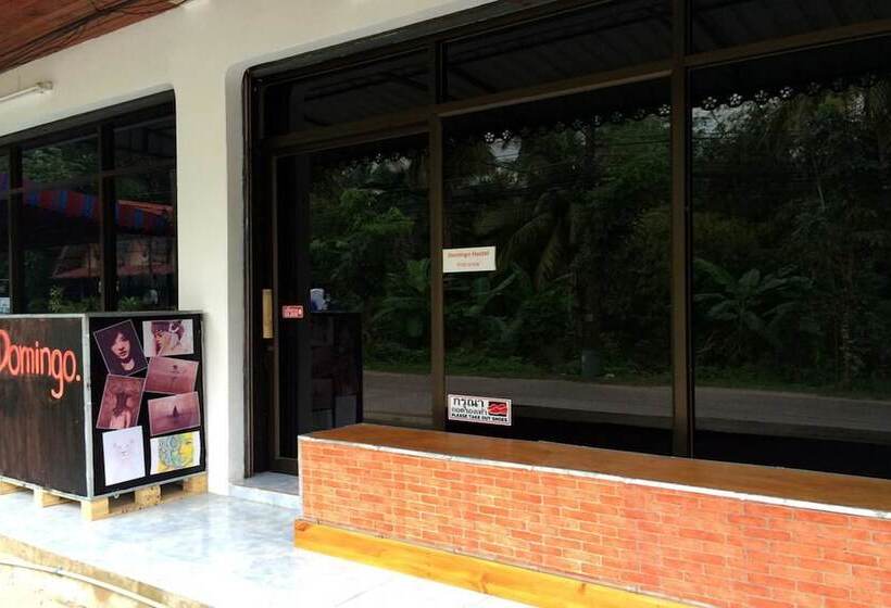 Domingo Hostel Phangan