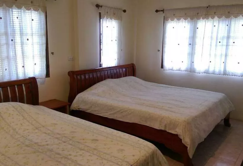 هتل Baan Saranya Khaoyai
