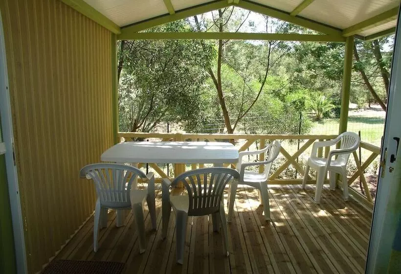 Hotelli Camping Lou Cabasson