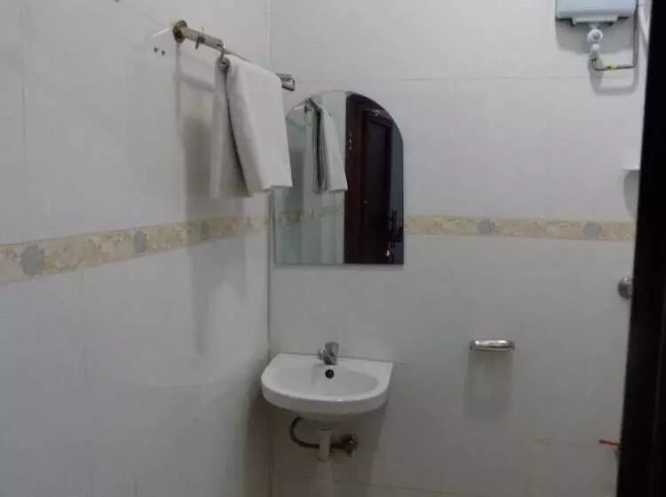 هتل Kilimanjaro Base