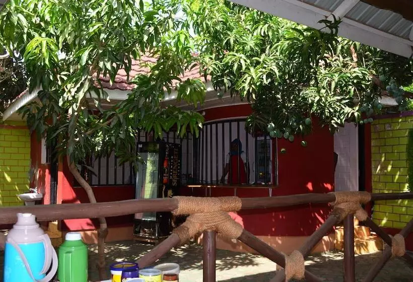 هتل Kilimanjaro Base