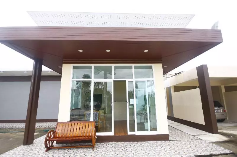 هتل Kuakaew Garden