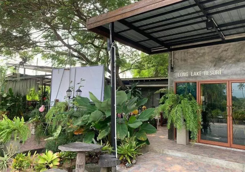 هتل Long Lake Resort