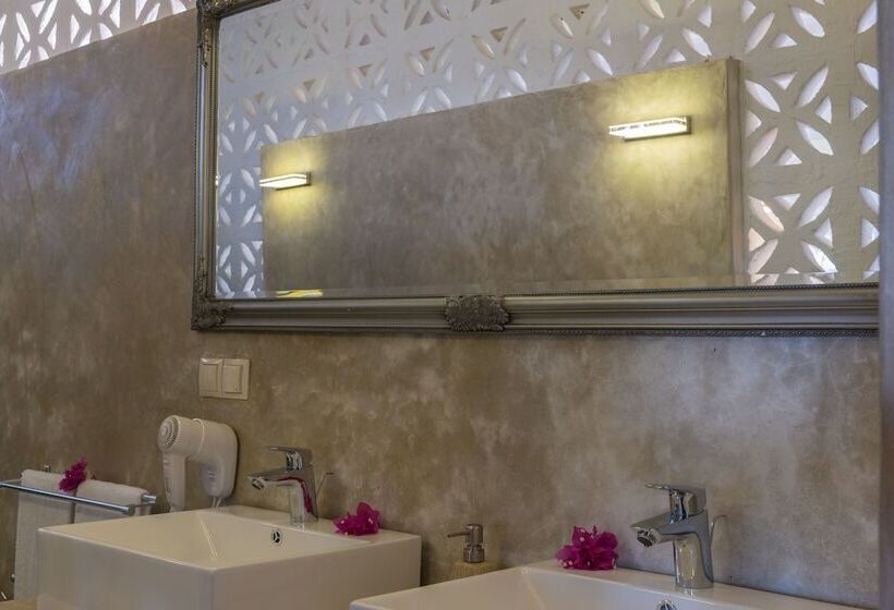 בית מלון כפרי Zanzibar Magic Boutique