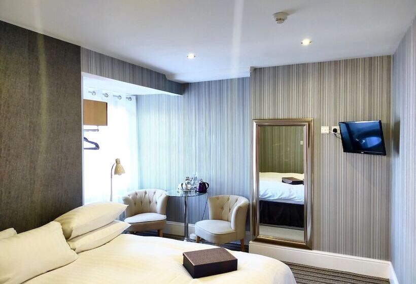 بنسيون Regency Rooms