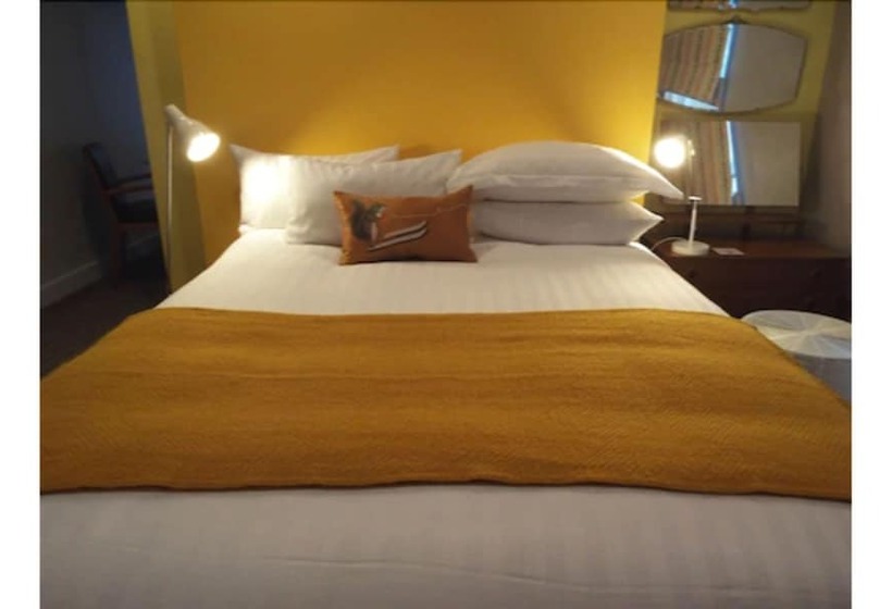 بنسيون Regency Rooms