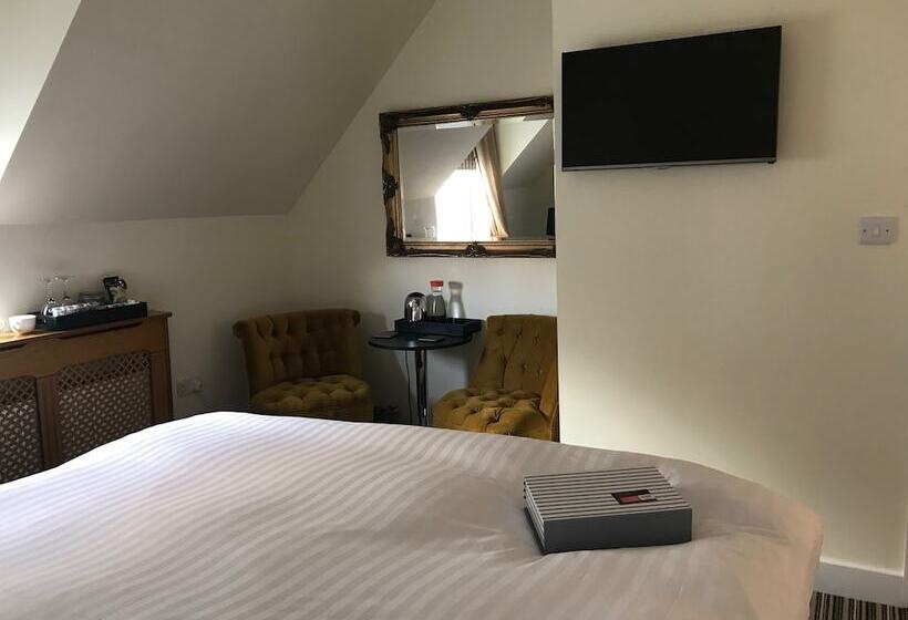 بنسيون Regency Rooms