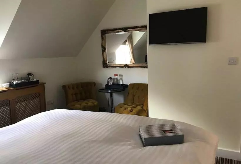 Majatalo Regency Rooms