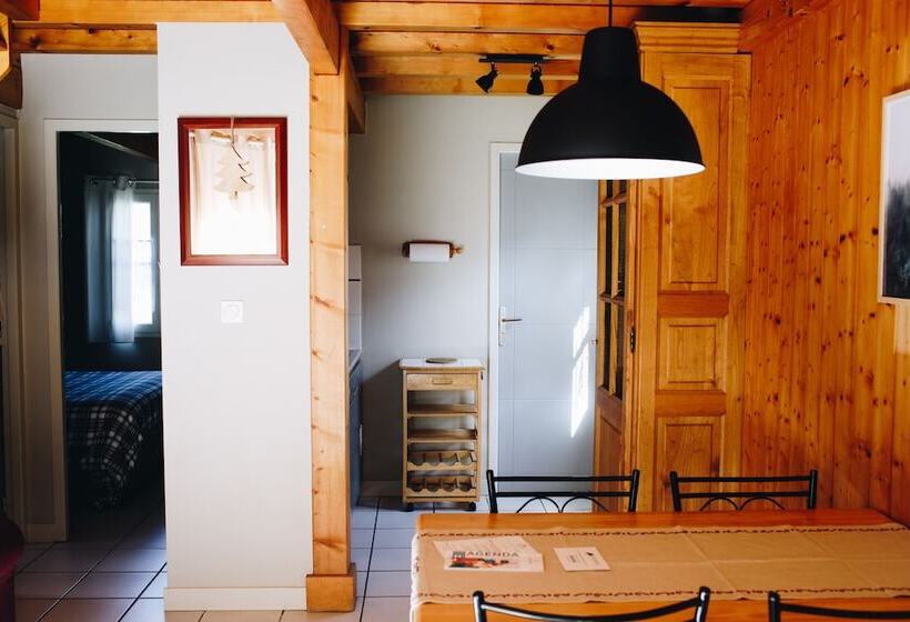 إقامة Les Chalets D Arrens