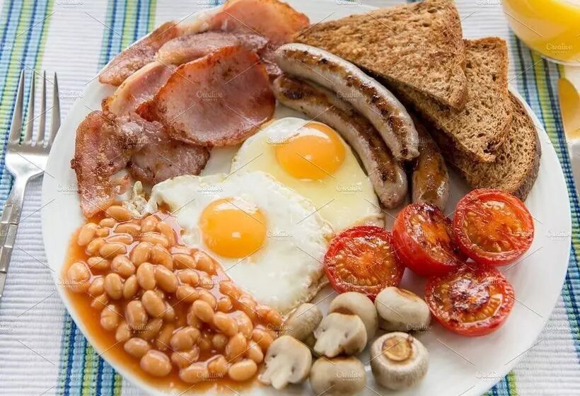 Aamiaismajoitus (B&B) The Old Clubhouse, In Lacock Village