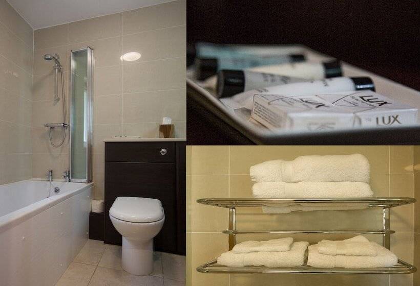 住宿加早餐  The Old Clubhouse, In Lacock Village